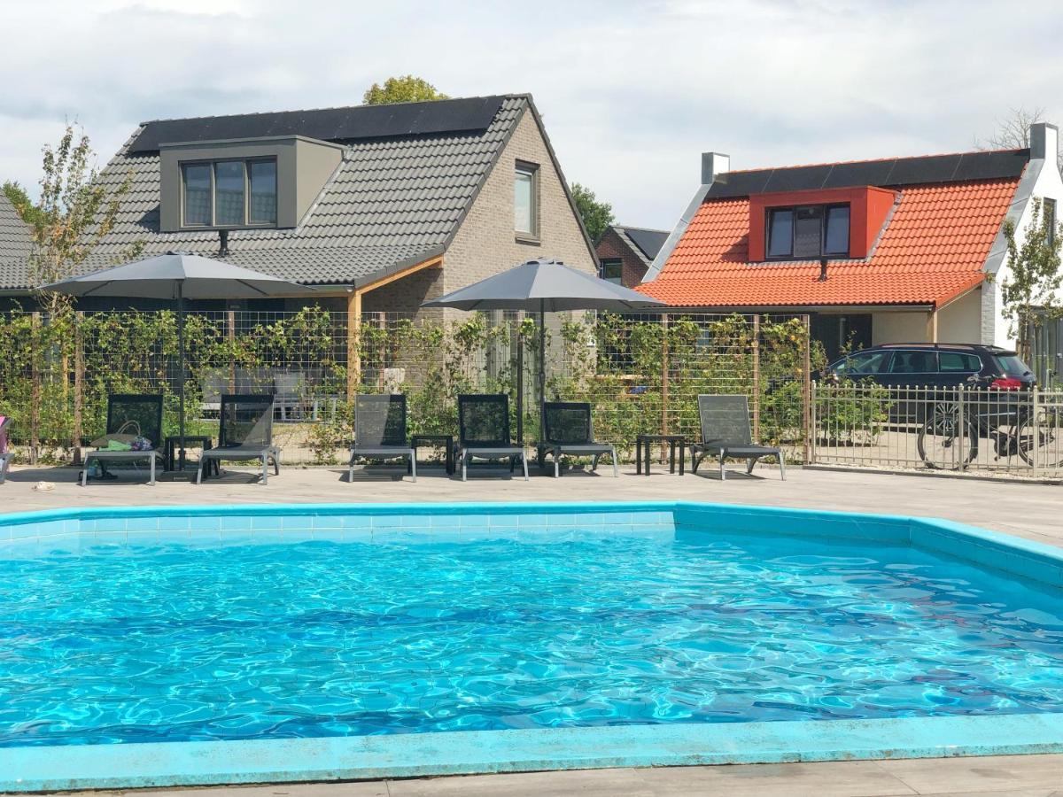 Bungalow 6 Op Recreatiepark De Wielen ซินท์ มาร์เท็น ภายนอก รูปภาพ